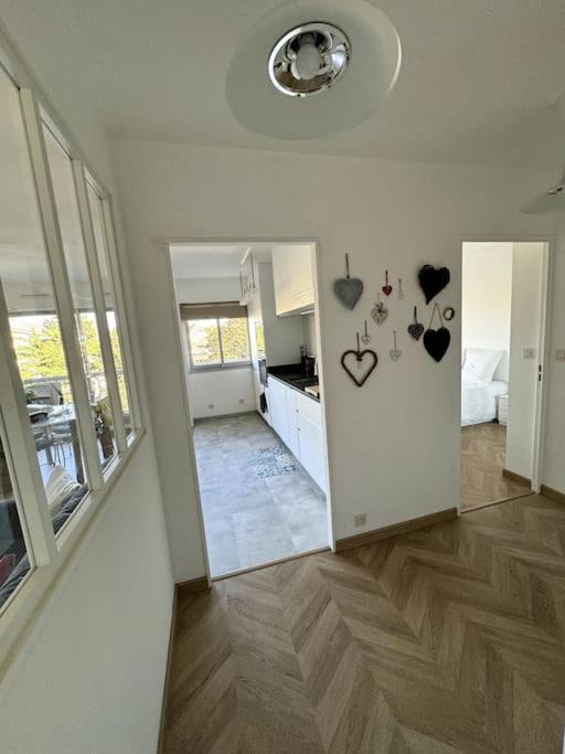 Appartement Neuf Avec Balcon Et Parking Prive Caen Dış mekan fotoğraf