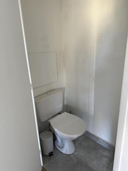 Appartement Neuf Avec Balcon Et Parking Prive Caen Dış mekan fotoğraf