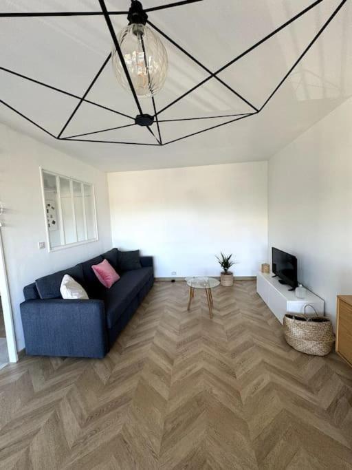 Appartement Neuf Avec Balcon Et Parking Prive Caen Dış mekan fotoğraf